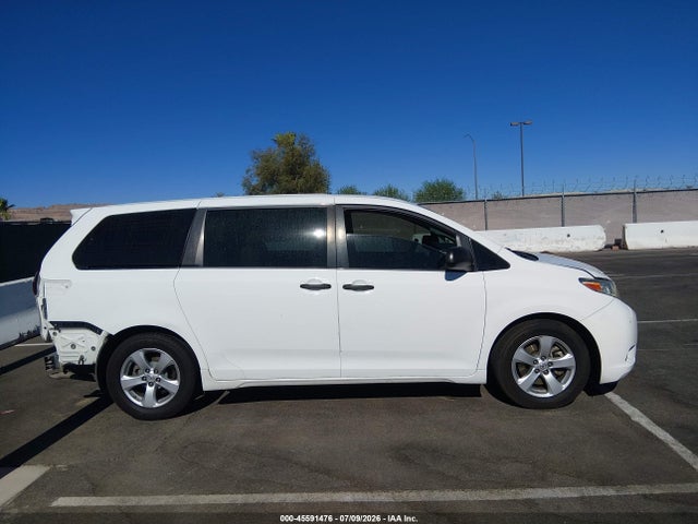 Продаж на аукціоні авто 2017 Toyota Sienna L 7 Passenger, vin: 5TDZZ3DC6HS820840, номер лоту: 45591476