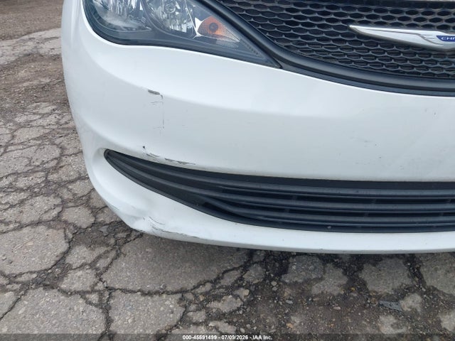 Chrysler Voyager L 2020 2C4RC1AG2LR193200 Image 6