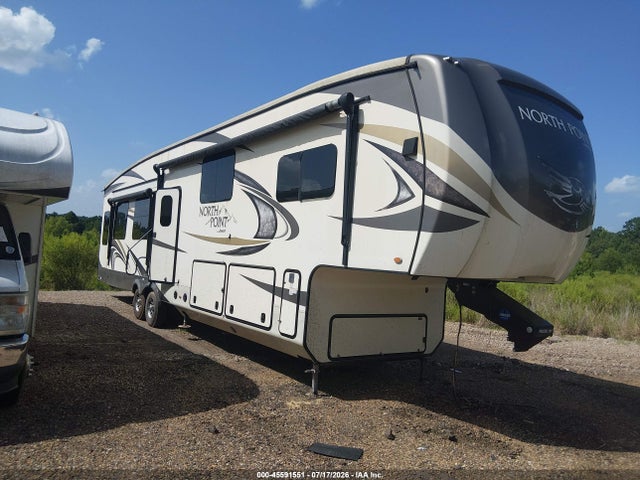 45591551 :رقم المزاد ، 1UJCJ0BV5J1LL0456 vin ، 2018 Jayco 377 Rlbh مزاد بيع