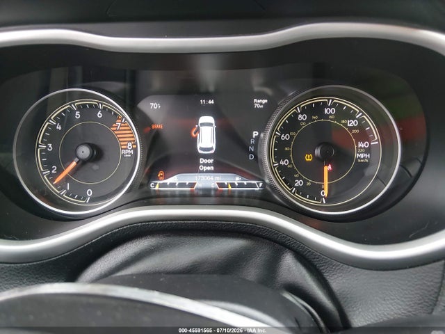 Продажа на аукционе авто 2016 Jeep Cherokee Trailhawk, vin: 1C4PJMBS7GW283649, номер лота: 45591565