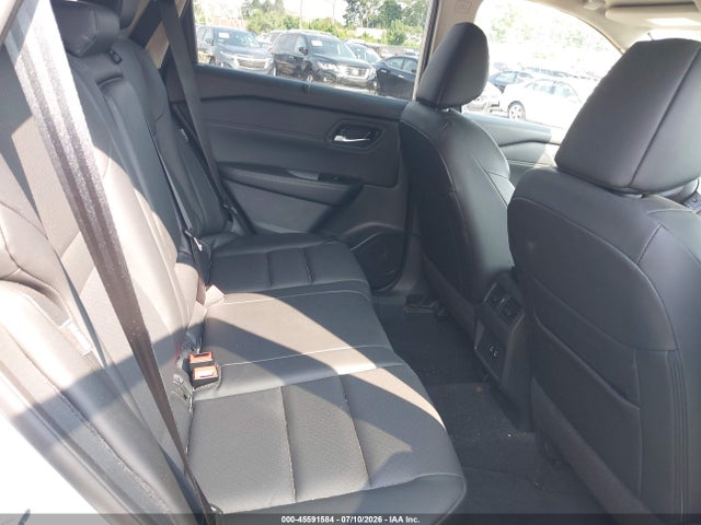 5N1BT3BA5RC670965 Nissan Rogue Sv Fwd