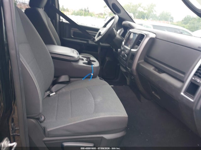 Продажа на аукционе авто 2022 Ram 1500 Classic Warlock  4x4 5'7 Box, vin: 1C6RR7LG2NS176128, номер лота: 45591605