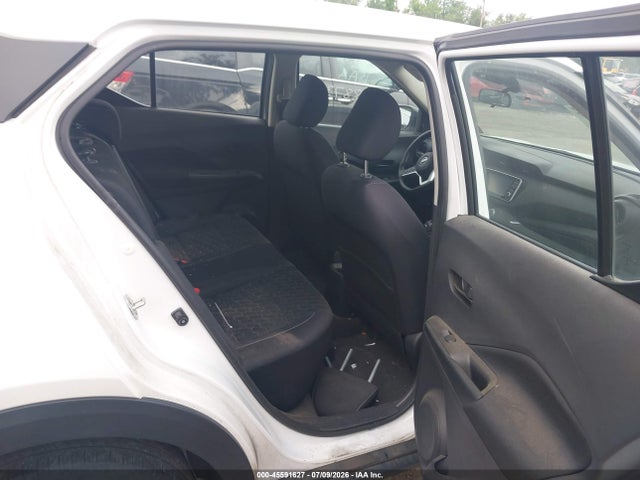 3N1CP5BV0NL489379 Nissan Kicks S Xtronic Cvt