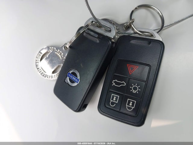 Продажа на аукционе авто 2016 Volvo S60 Inscription T5 Platinum, vin: LYV612TM1GB098096, номер лота: 45591644