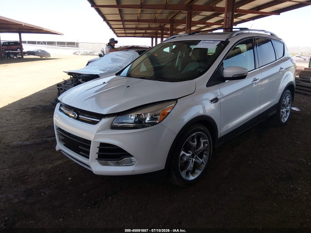 1FMCU0J95GUA09192 Ford Escape Titanium
