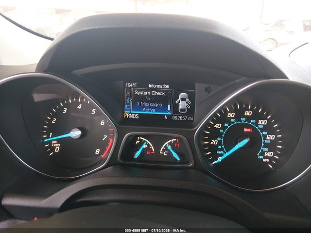 1FMCU0J95GUA09192 Ford Escape Titanium