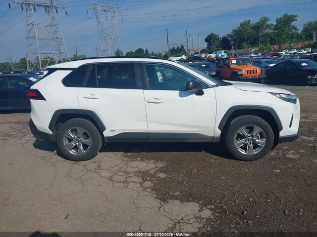 2T3LWRFV7RW212129 Toyota Rav4 Hybrid Le