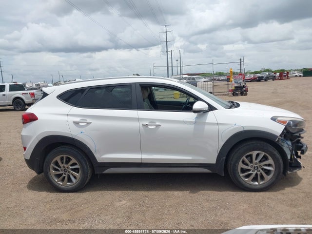 Продаж на аукціоні авто 2017 Hyundai Tucson Se Plus, vin: KM8J33A43HU508428, номер лоту: 45591728