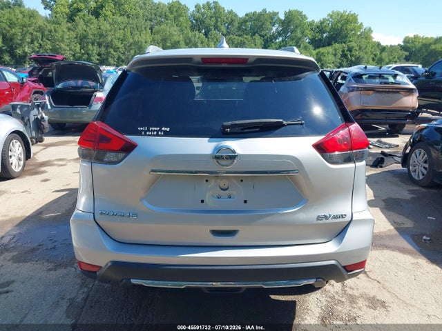 Aukcja sprzedaży 2017 Nissan Rogue Sv, vin: JN8AT2MV5HW016320, numer aukcji: 45591732