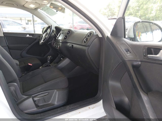 Продаж на аукціоні авто 2014 Volkswagen Tiguan S, vin: WVGBV3AX3EW615049, номер лоту: 45591794