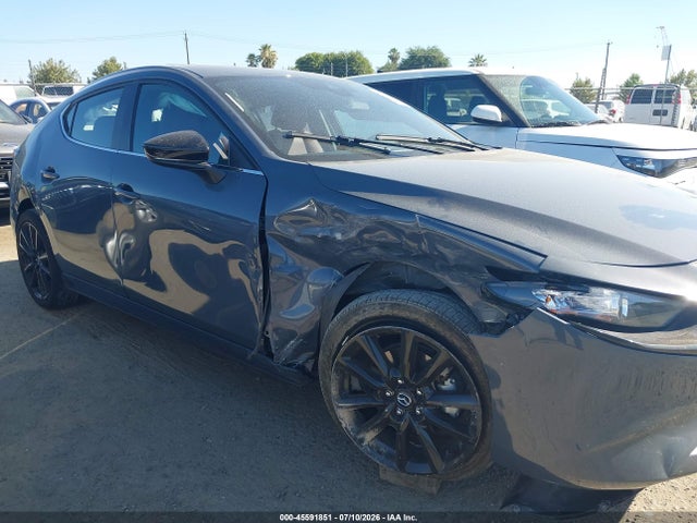 Mazda Mazda3 2.5 S Carbon Edition 2023 JM1BPBLM3P1621431 Image 6