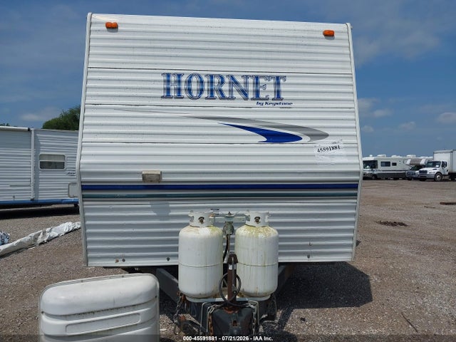 45591881 :رقم المزاد ، 4YDT30B2730309615 vin ، 2003 Keystone Hornet 3001b مزاد بيع
