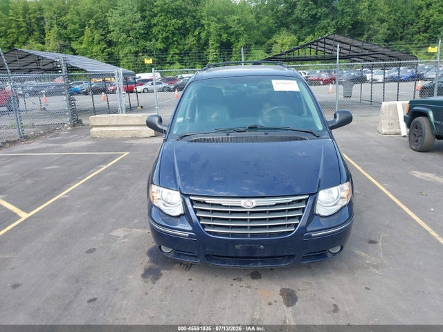 Продажа на аукционе авто 2005 Chrysler Town & Country Touring, vin: 2C4GP54L95R491290, номер лота: 45591935