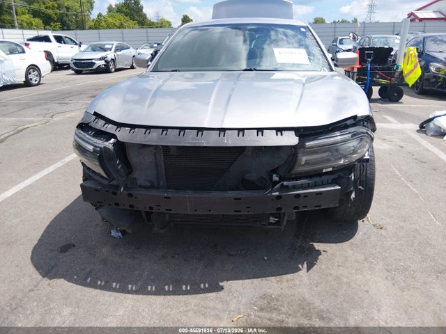 45591936 :رقم المزاد ، 2C3CDXBG9FH748727 vin ، 2015 Dodge Charger Se مزاد بيع