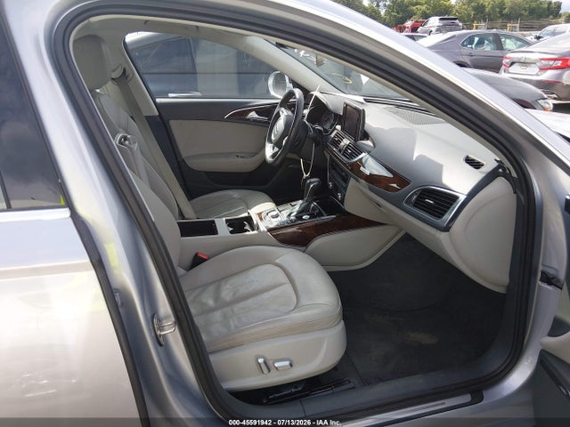 45591942 :رقم المزاد ، WAUG8AFC5JN095056 vin ، 2018 Audi A6 2.0t Premium Plus مزاد بيع