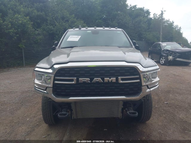 45591949 :رقم المزاد ، 3C63RRHL0NG414718 vin ، 2022 Ram 3500 Big Horn  4x4 8' Box مزاد بيع