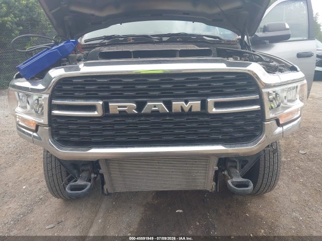 45591949 :رقم المزاد ، 3C63RRHL0NG414718 vin ، 2022 Ram 3500 Big Horn  4x4 8' Box مزاد بيع