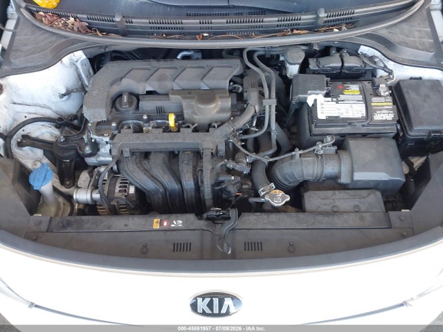 3KPA25AD9ME412959 KIA Rio 5-door S