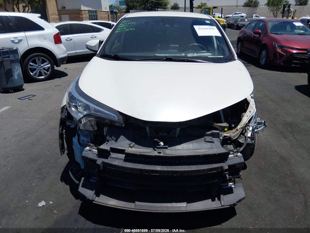 Toyota C-HR XLE 2019 JTNKHMBX3K1060642 Image 13