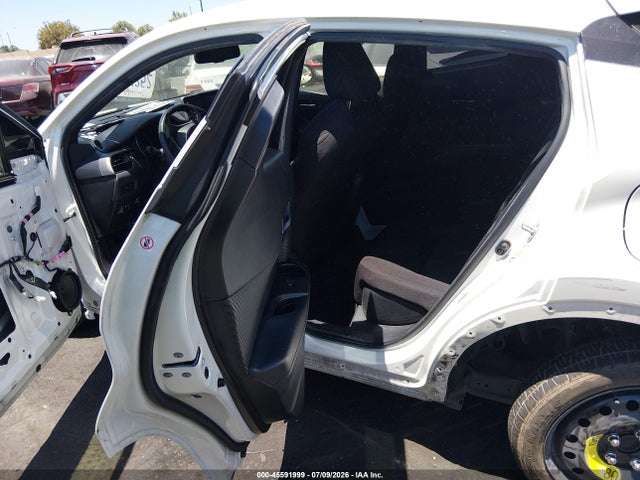 Toyota C-HR XLE 2019 JTNKHMBX3K1060642 Image 8