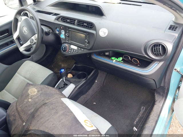 45592066 :رقم المزاد ، JTDKDTB39D1054869 vin ، 2013 Toyota Prius C Three مزاد بيع