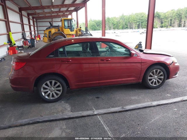 2014 Chrysler 200 Touring მანქანა იყიდება აუქციონზე, vin: 1C3CCBBB7EN197827, აუქციონის ნომერი: 45592068