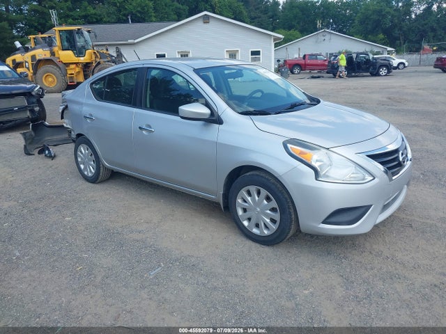 Nissan Versa 1.6 Sv 2016 3N1CN7AP6GL885551 Image 1