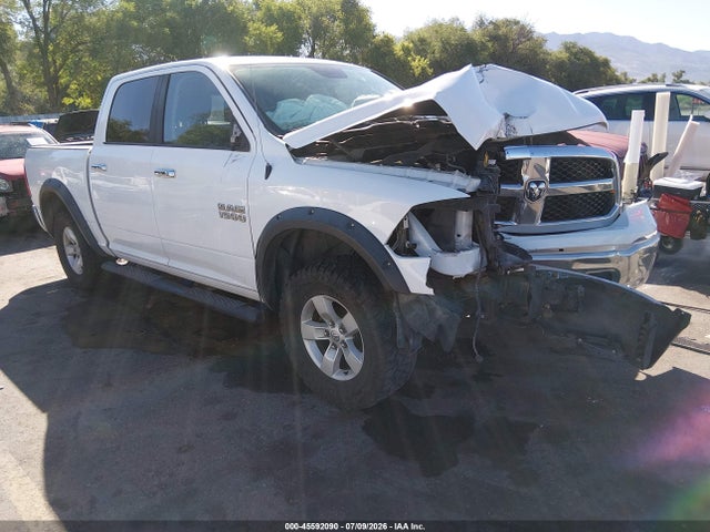 45592090 :رقم المزاد ، 1C6RR7LG4HS568063 vin ، 2017 Ram 1500 Slt مزاد بيع
