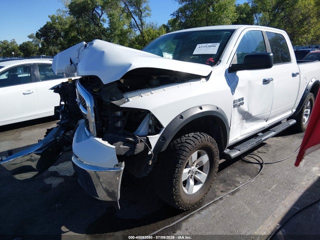45592090 :رقم المزاد ، 1C6RR7LG4HS568063 vin ، 2017 Ram 1500 Slt مزاد بيع