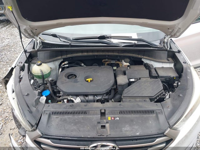 Hyundai TUCSON SE 2016 KM8J23A44GU039898 Image 10