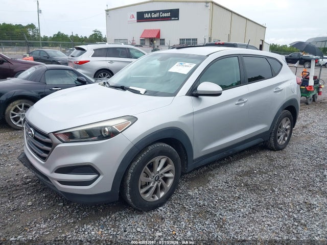 Hyundai TUCSON SE 2016 KM8J23A44GU039898 Image 2