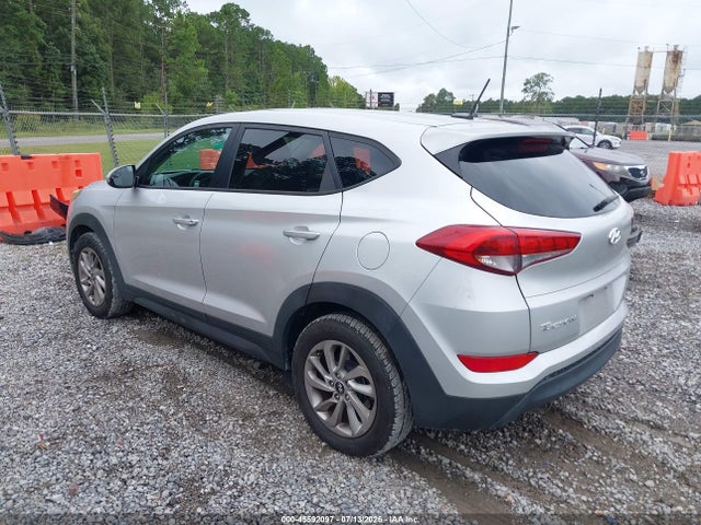 Hyundai TUCSON SE 2016 KM8J23A44GU039898 Image 3