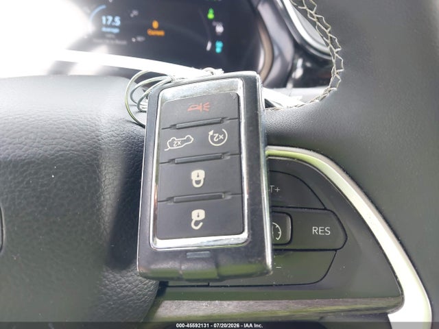 45592131 :رقم المزاد ، 1C4RJYB64RC710082 vin ، 2024 Jeep Grand Cherokee 4xe مزاد بيع