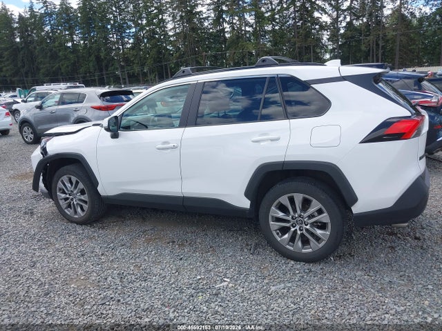 2T3A1RFV6LC133209 Toyota Rav4 Xle Premium