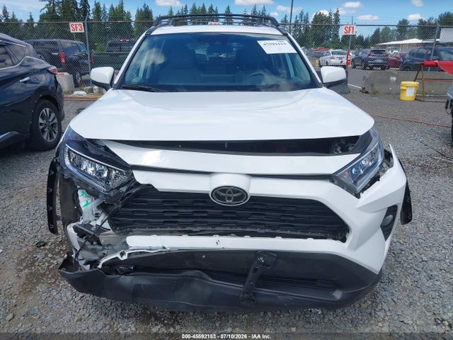 2T3A1RFV6LC133209 Toyota Rav4 Xle Premium
