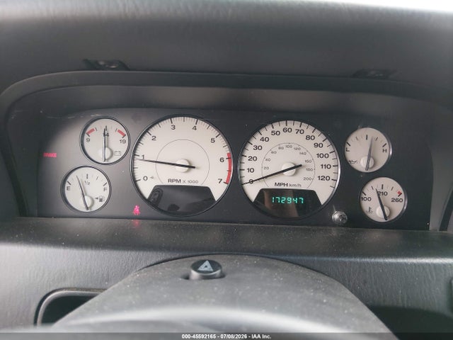 2002 Jeep Grand Cherokee Limited მანქანა იყიდება აუქციონზე, vin: 1J4GX58N42C257472, აუქციონის ნომერი: 45592165