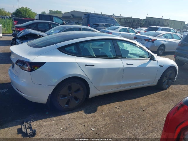 2022 Tesla Model 3 Long Range Dual Motor All-wheel Drive მანქანა იყიდება აუქციონზე, vin: 5YJ3E1EB9NF255091, აუქციონის ნომერი: 45592291