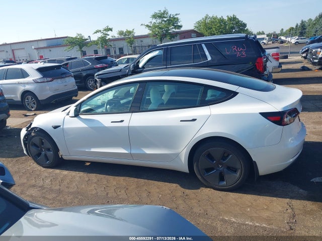 2022 Tesla Model 3 Long Range Dual Motor All-wheel Drive მანქანა იყიდება აუქციონზე, vin: 5YJ3E1EB9NF255091, აუქციონის ნომერი: 45592291