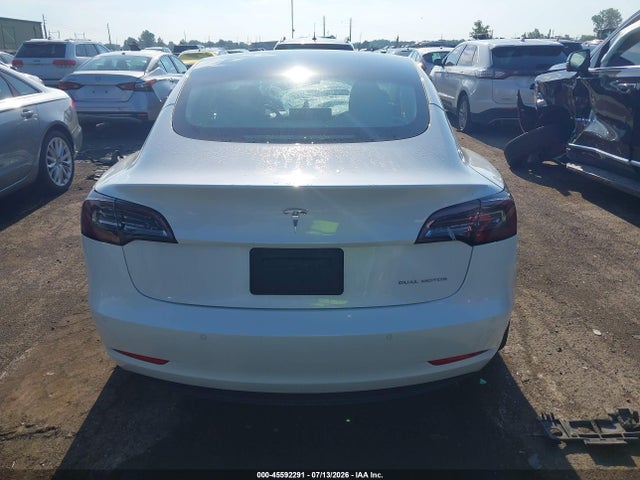 2022 Tesla Model 3 Long Range Dual Motor All-wheel Drive მანქანა იყიდება აუქციონზე, vin: 5YJ3E1EB9NF255091, აუქციონის ნომერი: 45592291