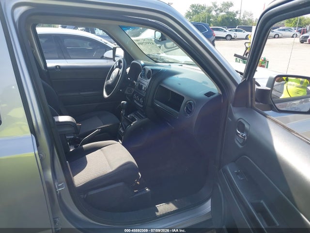 Продаж на аукціоні авто 2016 Jeep Patriot Sport, vin: 1C4NJPBA1GD642683, номер лоту: 45592309