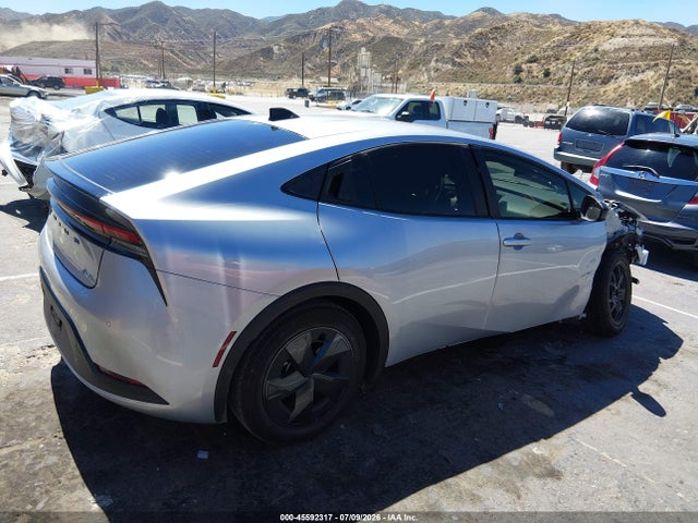 Auction sale of the 2026 Toyota Prius Le, vin: JTDACAAU0T3080356, lot number: 45592317