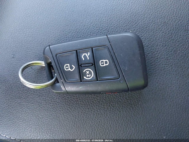 Продажа на аукционе авто 2022 Volkswagen Tiguan 2.0t Se, vin: 3VV3B7AX4NM124452, номер лота: 45592332