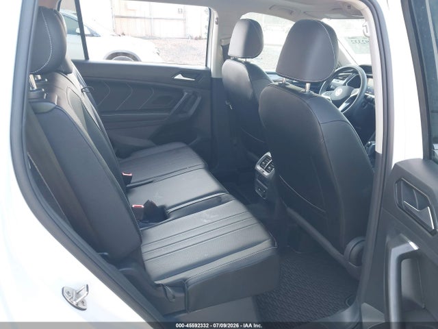 Продажа на аукционе авто 2022 Volkswagen Tiguan 2.0t Se, vin: 3VV3B7AX4NM124452, номер лота: 45592332