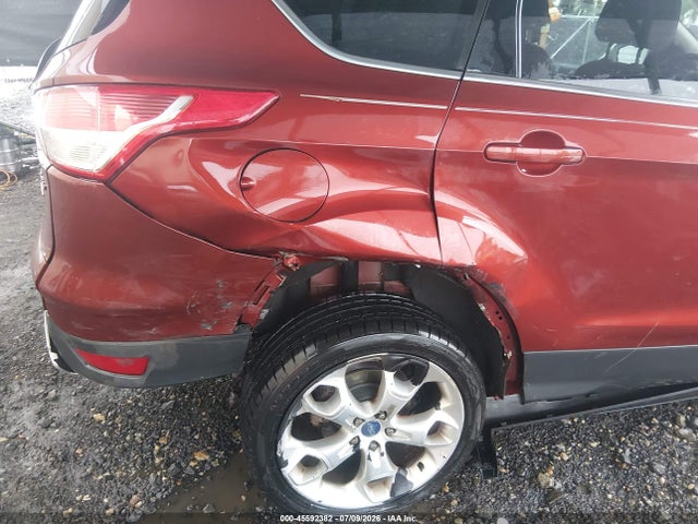 2014 Ford Escape Titanium მანქანა იყიდება აუქციონზე, vin: 1FMCU9J93EUA19799, აუქციონის ნომერი: 45592382