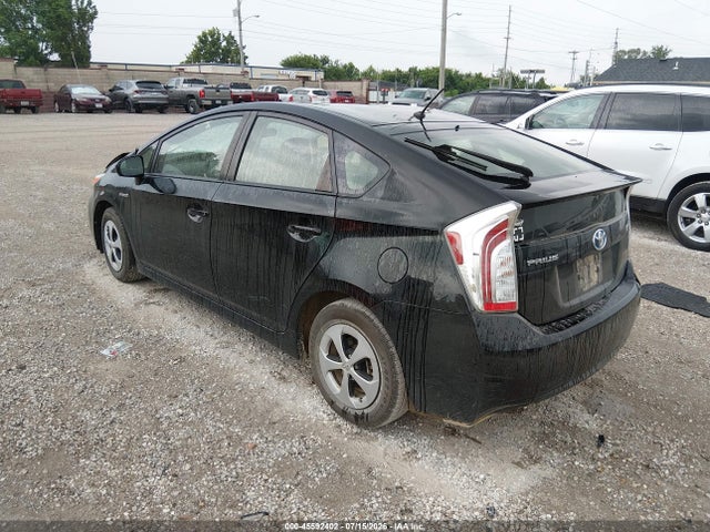 JTDKN3DU6F1903992 Toyota Prius Two