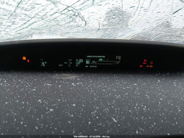 JTDKN3DU6F1903992 Toyota Prius Two