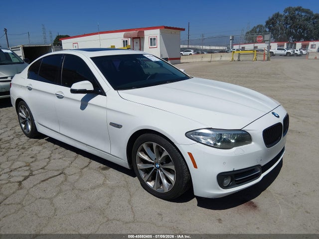 2015 WBA5A5C52FD516608 главное изображение
