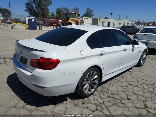 Продажа на аукционе авто 2015 Bmw 528i, vin: WBA5A5C52FD516608, номер лота: 45592405