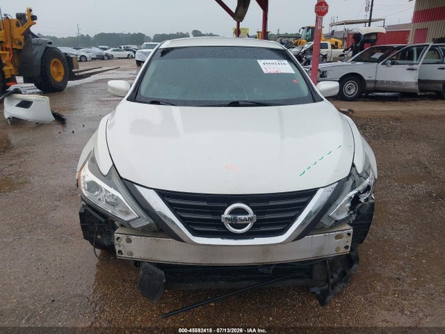 1N4AL3AP9HN350711 Nissan Altima 2.5 S