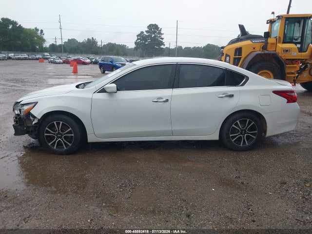 1N4AL3AP9HN350711 Nissan Altima 2.5 S
